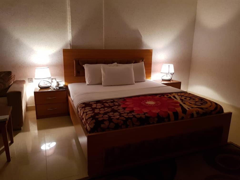 Tahir Guest Palace Kano Kültér fotó
